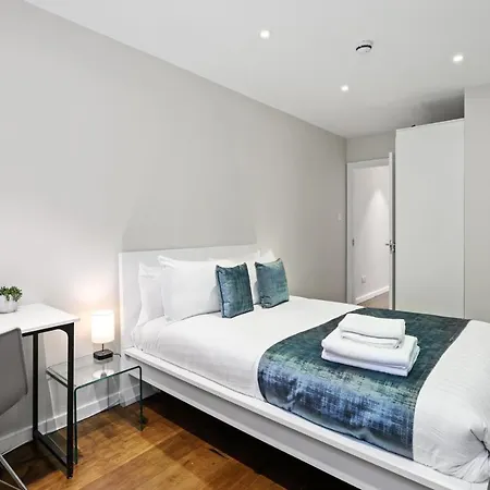 Spacious 1 Bedroom Flat London Exterior foto